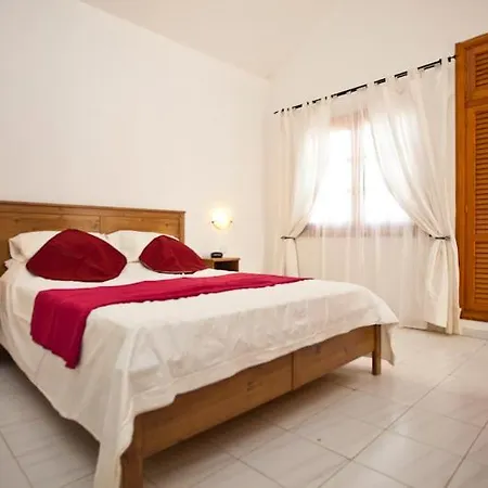 Villa Casa Prieto - 3 Bedroom - Heated Pool And Wifi - Great For Families *