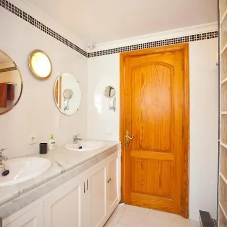 Casa Prieto - 3 Bedroom - Heated Pool And Wifi - Great For Families * Puerto del Carmen (Lanzarote)